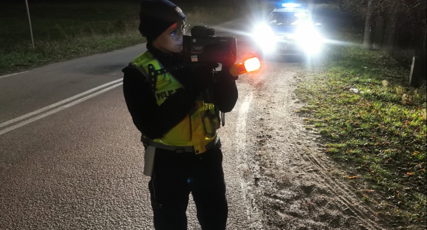 W Marianowie o 52 km/h za szybko