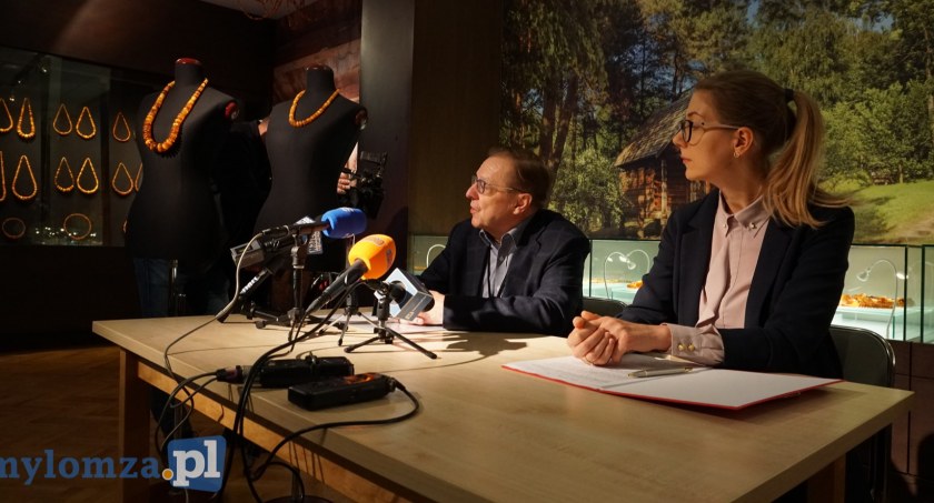 Bursztynowe naszyjniki w kolekcji Muzeum Północno-Mazowieckiego w Łomży [VIDEO]