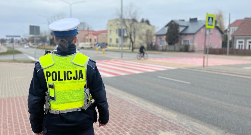 Policja w Łomży dba o bezpieczeństwo pieszych 