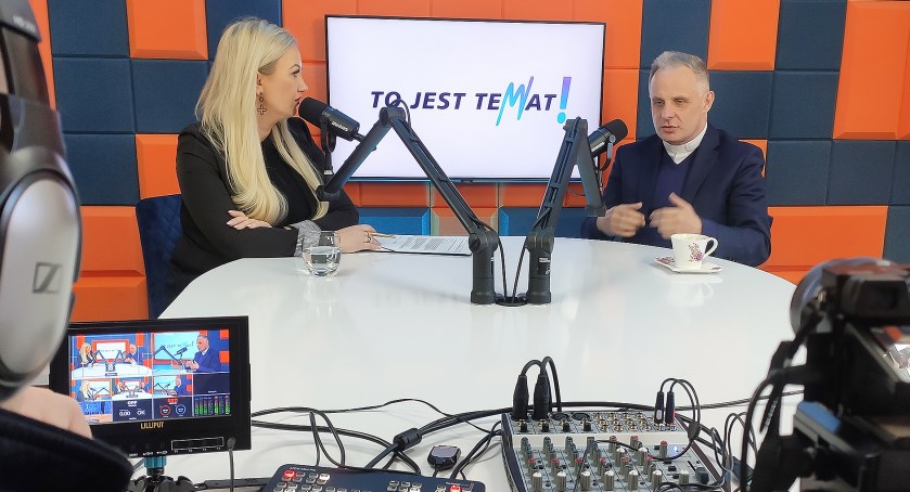 TO JEST TEMAT: Niepozorowana i autentyczna rozmowa z ks. dr. Jackiem Czaplickim #2 [VIDEO]