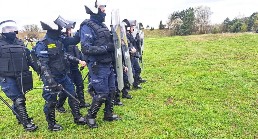 Szkolenia na poligonie w razie zakłócania porządku publicznego [FOTO]