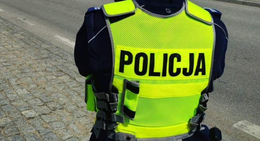 Jechał zygzakiem. Okazało się, że mieszkaniec powiatu łomżyńskiego miał ponad 3 promile!