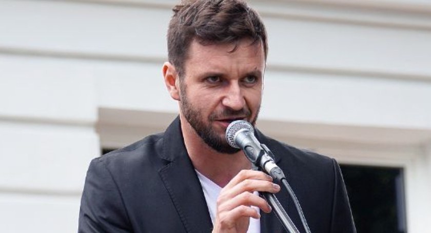Łomżanin wyreżyseruje serial Canal +