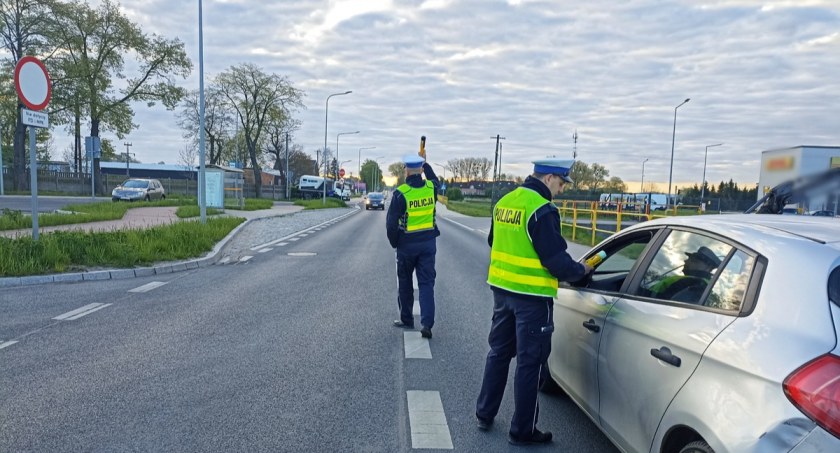 Łomża. Przebadano 580 kierowców pod kątem trzeźwości [FOTO]