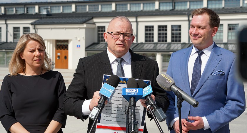 Konferencja prasowa Suwerennej Polski z udziałem Wiceministra Sprawiedliwości Piotra Ciepluchy [VIDEO i FOTO]