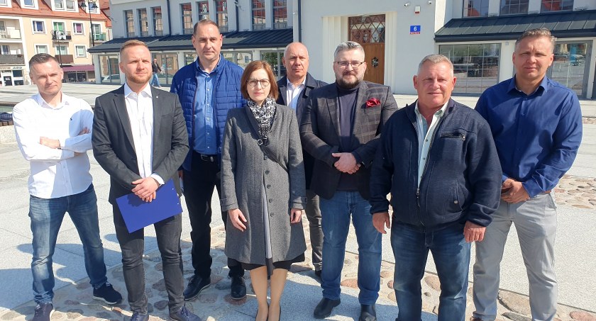 Konferencja radnych Obywatelskiego Klubu Samorządowego i Przyjaznej Łomży
