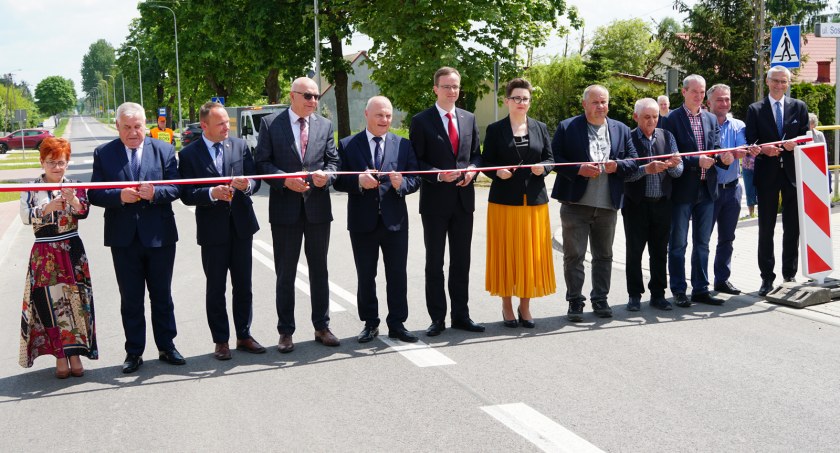 Wygoda. Uroczyste otwarcie i poświęcenie kilometra drogi [FOTO]