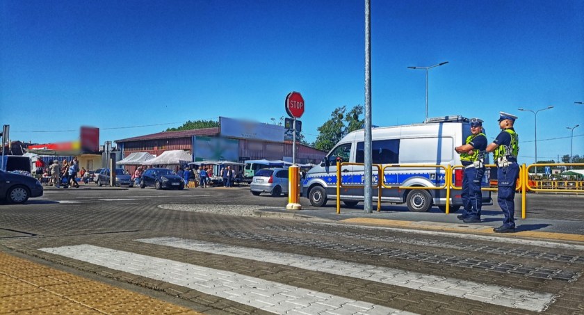 Łomża. 42 wykroczenia w ciągu jednego dnia [FOTO]
