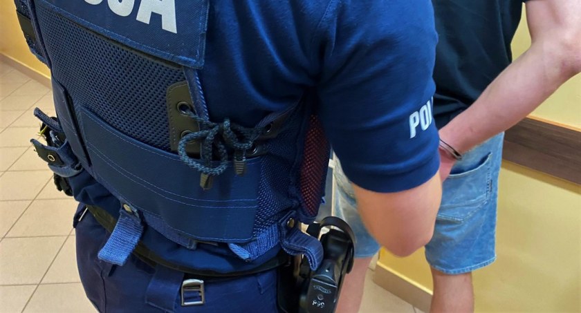 Zatrzymano poszukiwanego przez wymiar sprawiedliwości mieszkańca gminy Stawiski