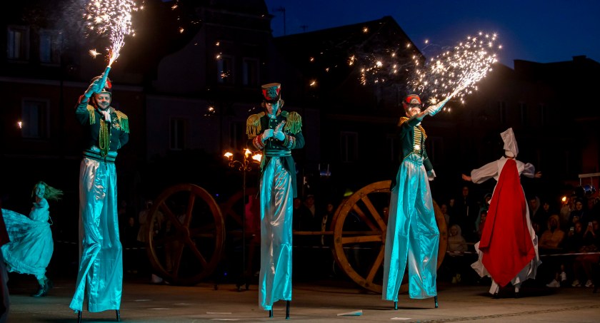 Lwowski Akademicki Teatr Woskresinnia wystąpił na Starym Rynku [FOTO]