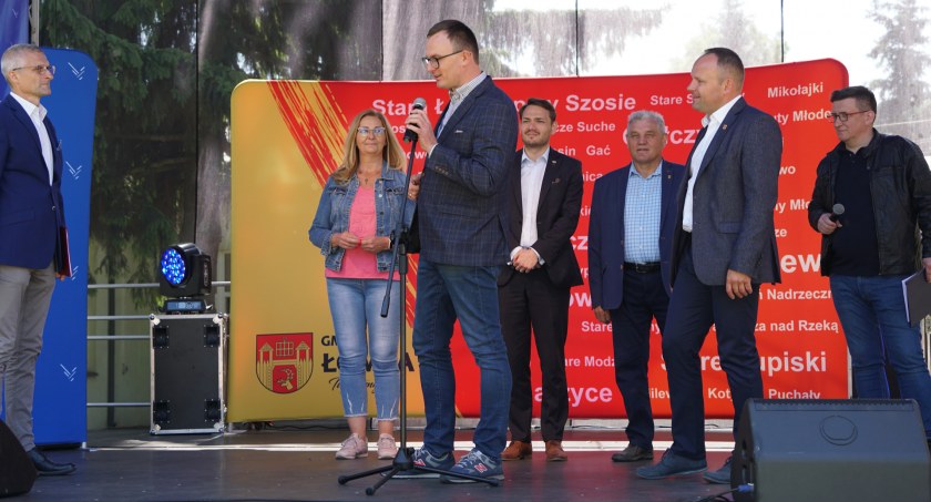 “Patrzeć jak Łomża zostaje w tyle”. W Konarzycach trwa Gminny Dzień Dziecka z CPK [VIDEO i FOTO]