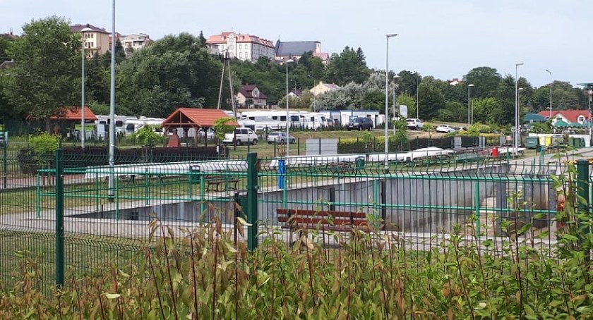 Boże Ciało 2023. Czy obiekty MOSiR będą czynne?