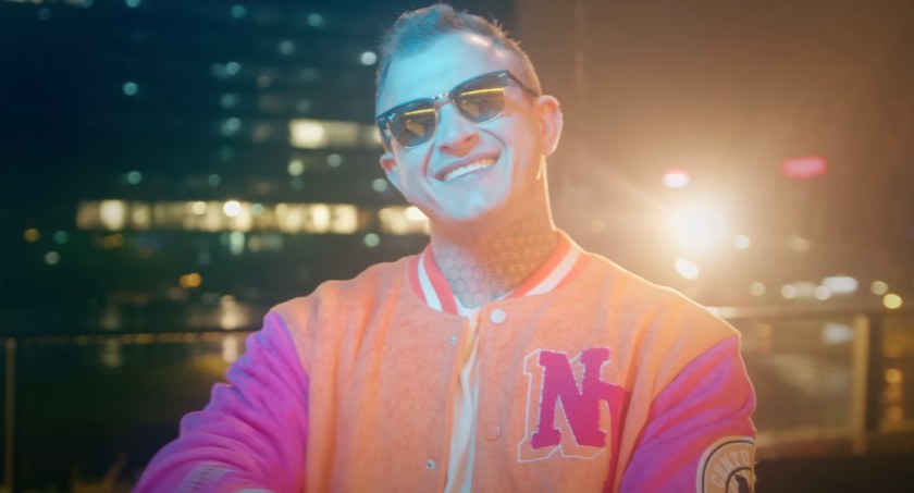 PREMIUM 4K - muzyczna nowość od Dawida Narożnego [VIDEO]
