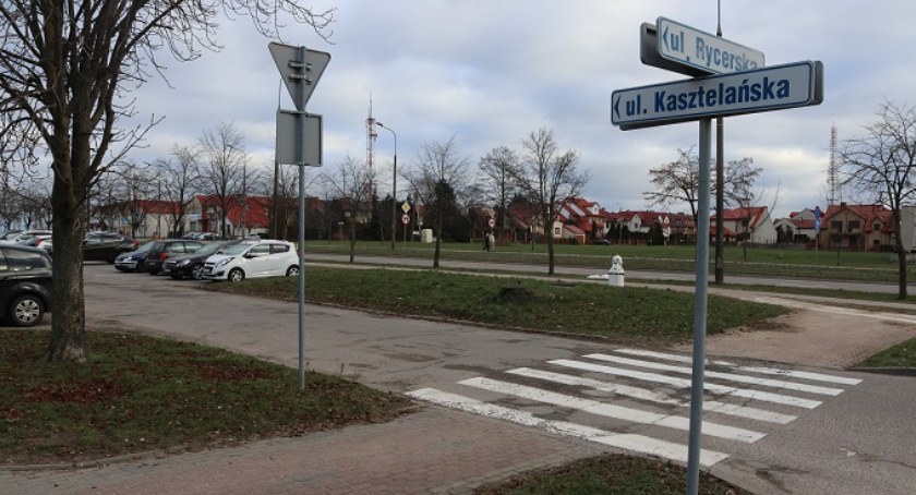 Łomża. Ulica Kasztelańska do przebudowy