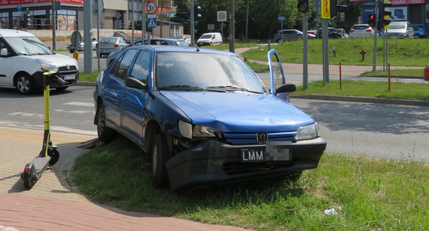 Kraksa na Zawadzkiej [FOTO]