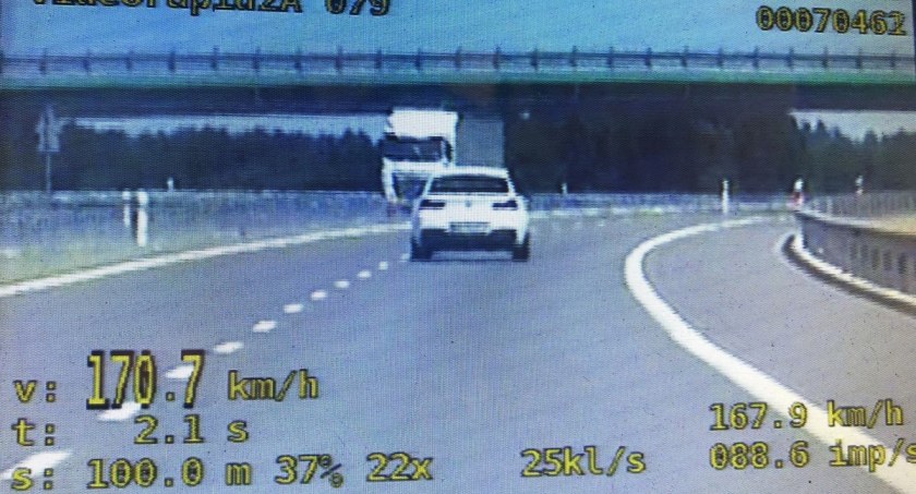 Jechał z prędkością 170 km/h. Okazało się, że ma blisko dwa promile 