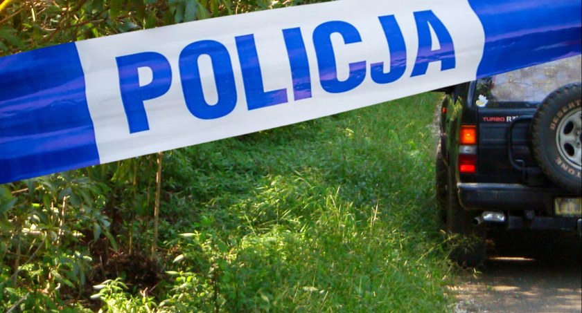 Tragedia na własnym podwórku. Ojciec potrącił dziecko!