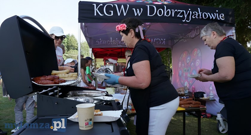 Rodzinny piknik w Dobrzyjałowie [FOTO]