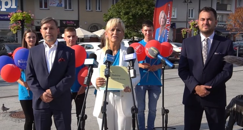 Bogumiła Olbryś zaprezentowała najważniejsze punkty programu. „Prawo i Sprawiedliwość zrobiło bardzo dużo” [VIDEO]