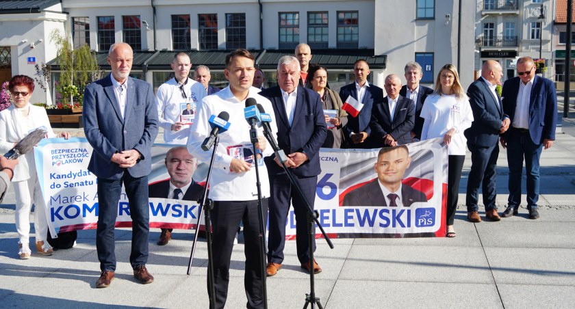 Konferencja prasowa PiS na Starym Rynku [VIDEO i FOTO]