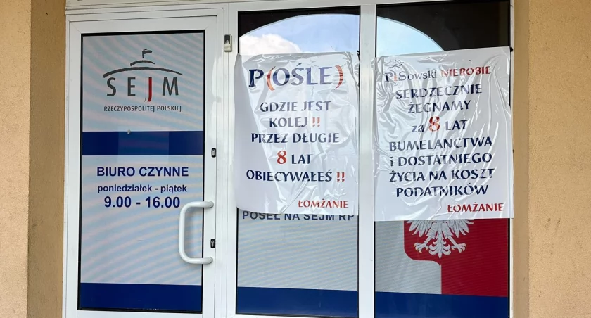 „Serdeczne” pożegnanie posła Lecha Kołakowskiego