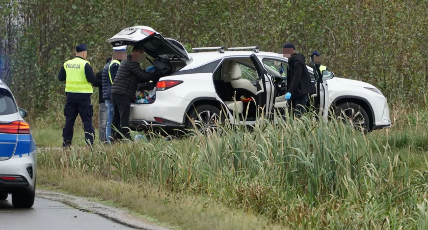 Obwodnica Konarzyc: Pościg i zatrzymanie kradzionego lexusa [FOTO]
