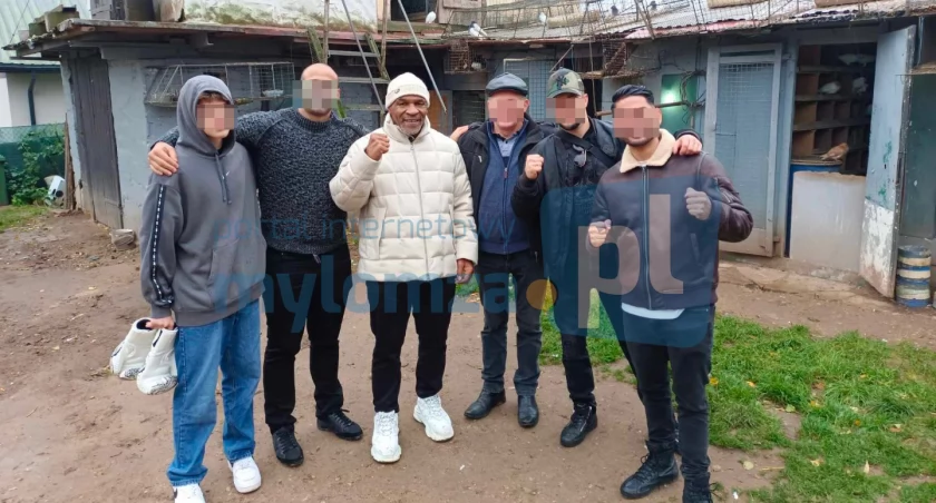 Mike Tyson w Piątnicy. Przyleciał do Polski po gołębie? [FOTO]