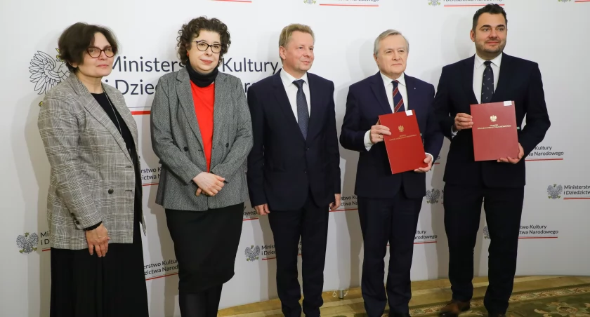 Teatr Lalki i Aktora w Łomży instytucją kultury współprowadzoną przez MKiDN