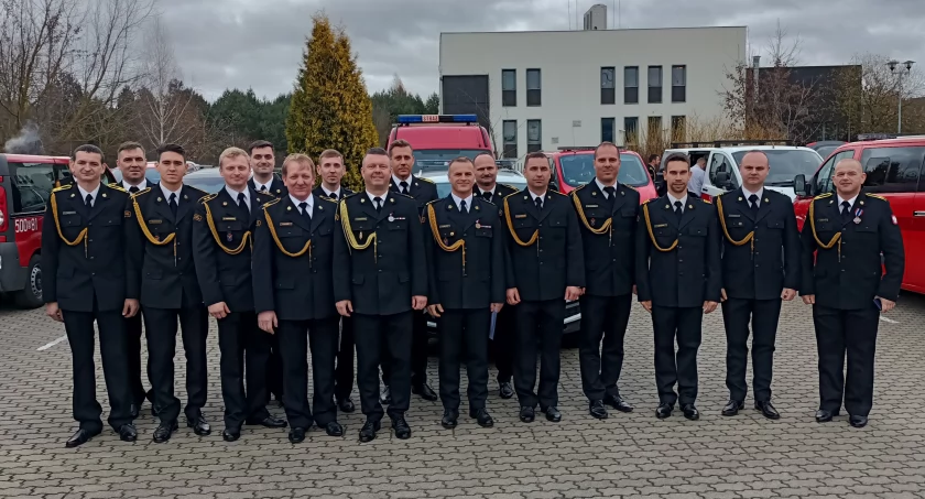 Odznaczenia i awanse dla łomżyńskich strażaków [FOTO]