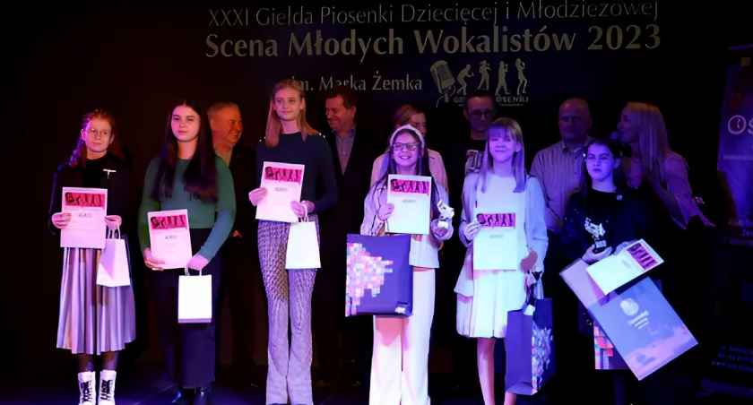 XXXI Giełda Piosenki Dziecięcej i Młodzieżowej w Łomży [FOTO]
