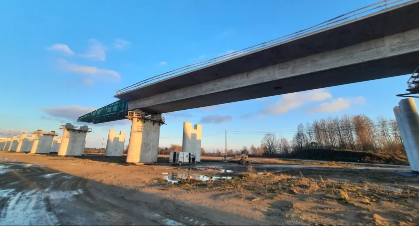 Zobacz, jak postępują prace przy budowie obwodnicy Łomży [FOTO]