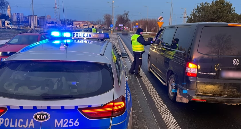 Policjanci z Łomży skontrolowali 940 kierowców!