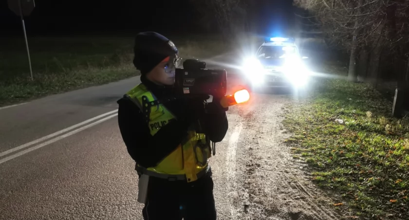 Kolejny kierowca stracił prawo jazdy za szybką jazdę w terenie zabudowanym 