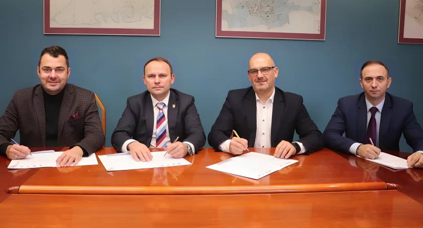 Urząd Miejski: 