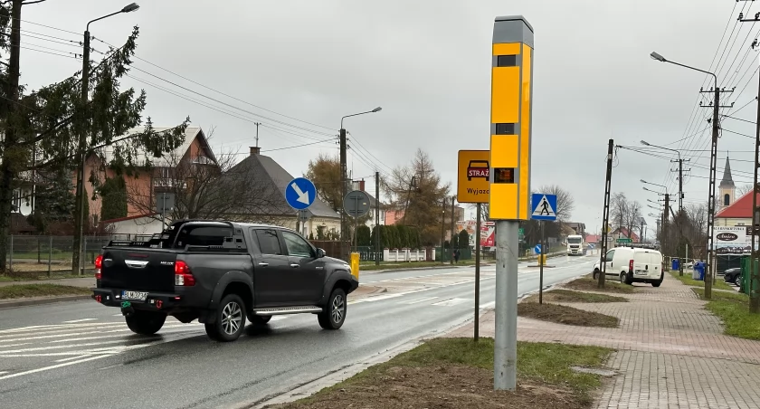 Nowy fotoradar w Miastkowie kontroluje kierowców [FOTO]