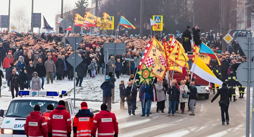 Barwne orszaki Trzech Króli przejdą ulicami miasta