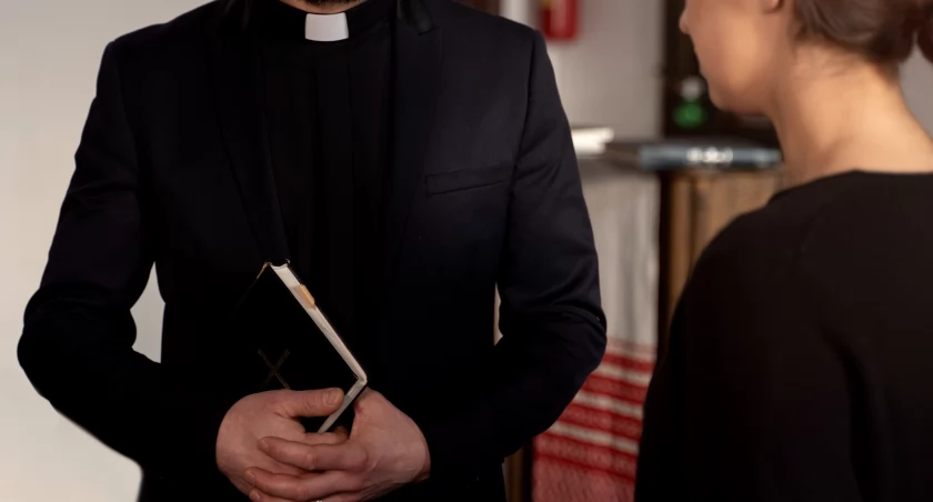 Biskup Stepnowski odsunął księdza od nauczania religii w szkole i zakazał dalszej posługi w parafii