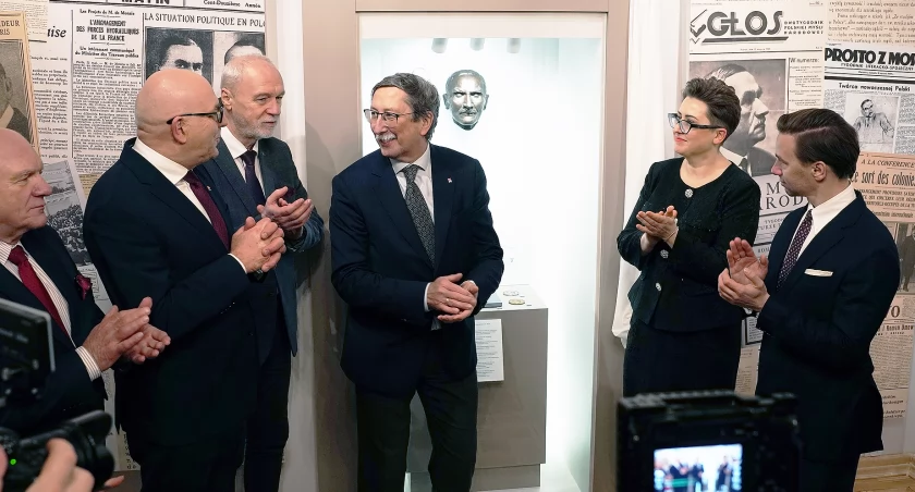 Otwarcie gabinetu pamięci Romana Dmowskiego i hołd dla ks. Kazimierza Lutosławskiego [VIDEO i FOTO]