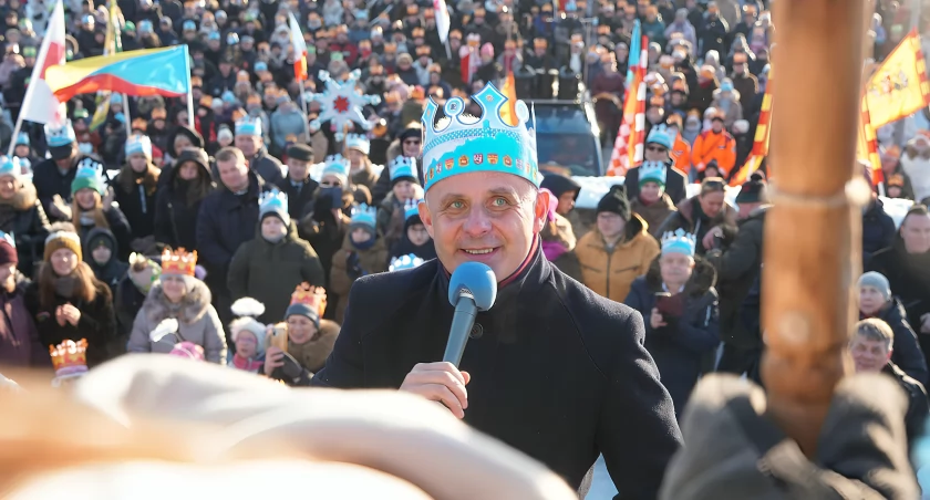 Orszak Trzech Króli w Łomży. Mróz nie odstraszył mieszkańców [VIDEO i FOTO]