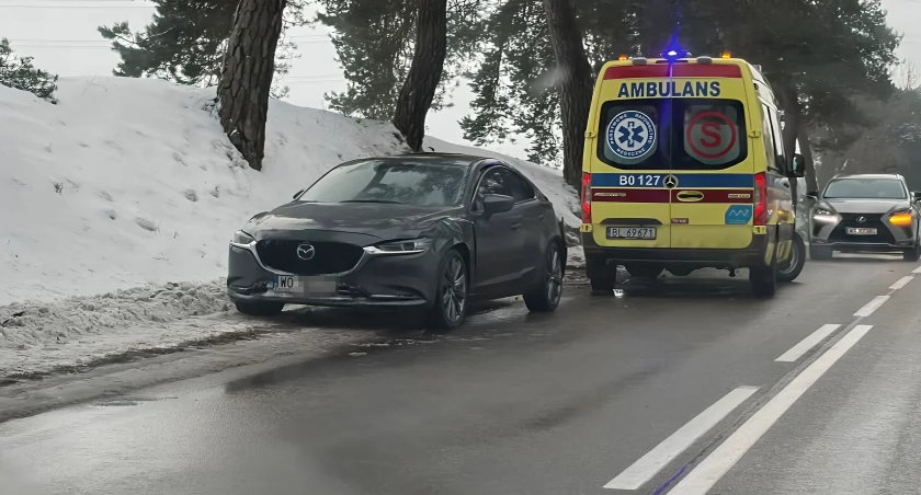 Wypadek na drodze Łomża - Zambrów: Kobieta w ciąży w szpitalu [FOTO]