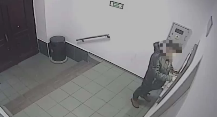 Zaciągnęła 3 pożyczki na koleżankę, gdy ta smacznie spała