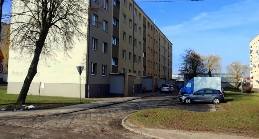 Parkingi na osiedlu Bawełna przejdą gruntowny remont [FOTO]