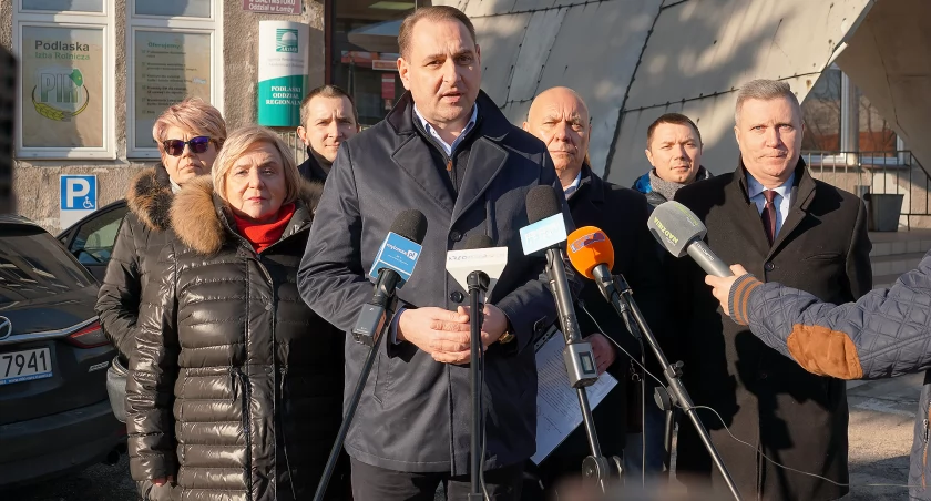  [NA ŻYWO] Konferencja prasowa Przyjaznej Łomży. Transmisja live na portalu