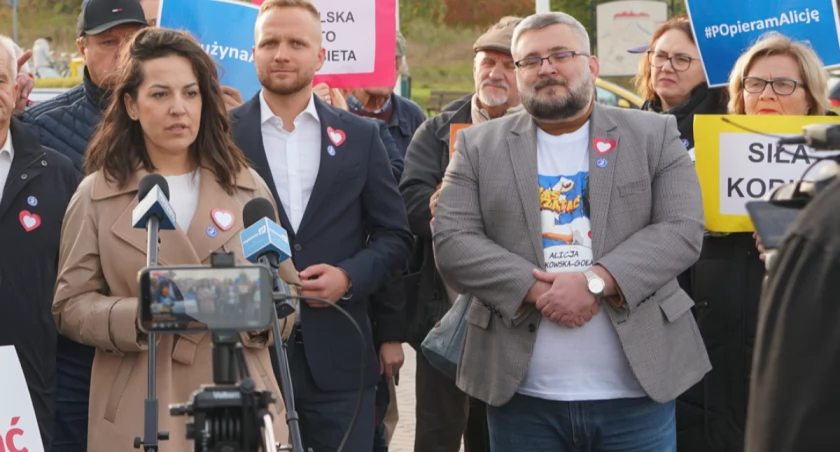 Borysewicz zawiesza członkostwo, Łepkowska-Gołaś czuje się związana wolą wyborców. Kto więc na prezydenta Łomży?
