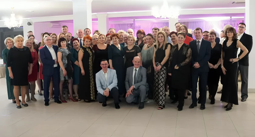 Nauczyciele z Łomży świętują na balu ZNP w Restauracji Labirynt [FOTO]