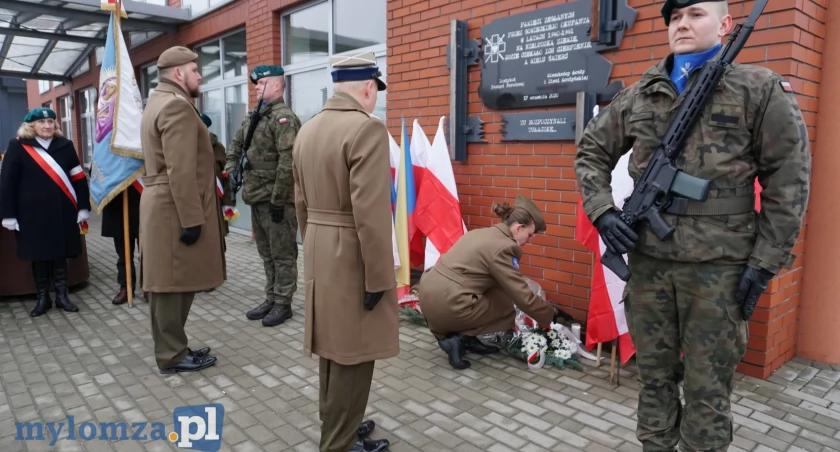 Łomżyńskie obchody 84. rocznicy pierwszej sowieckiej wywózki Polaków na „nieludzką ziemię” [FOTO]