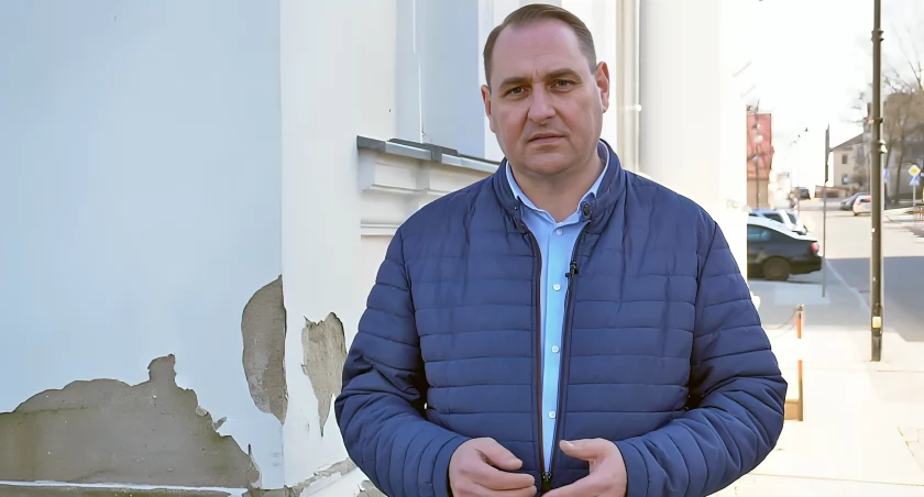 Radny Domasiewicz domaga się interwencji i apeluje o pilne naprawy [VIDEO]