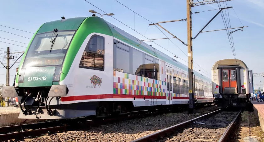 Znamy szczegółowy rozkład jazdy pociągów na trasie Białystok - Śniadowo - Ostrołęka. Zaskakują ceny biletów!