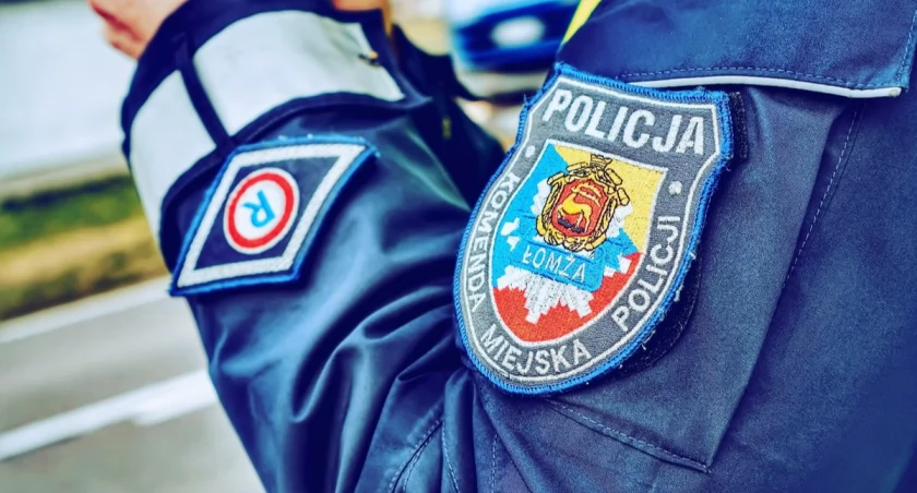 Śpiący za kierownicą z 3 promilami alkoholu. Odpowiedzialny obywatel zapobiegł tragedii na drodze
