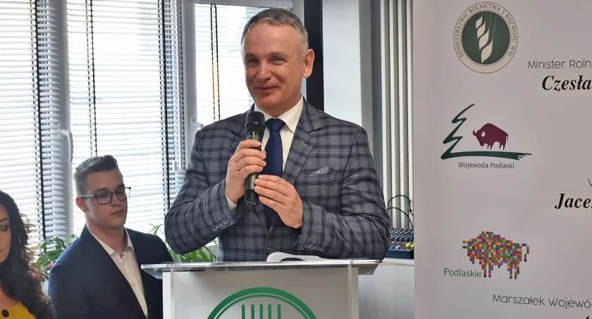 Nowe i stare twarze w lokalnej polityce: Kandydaci Konfederacji i Bezpartyjnych Samorządowców do powiatu łomżyńskiego zarejestrowani